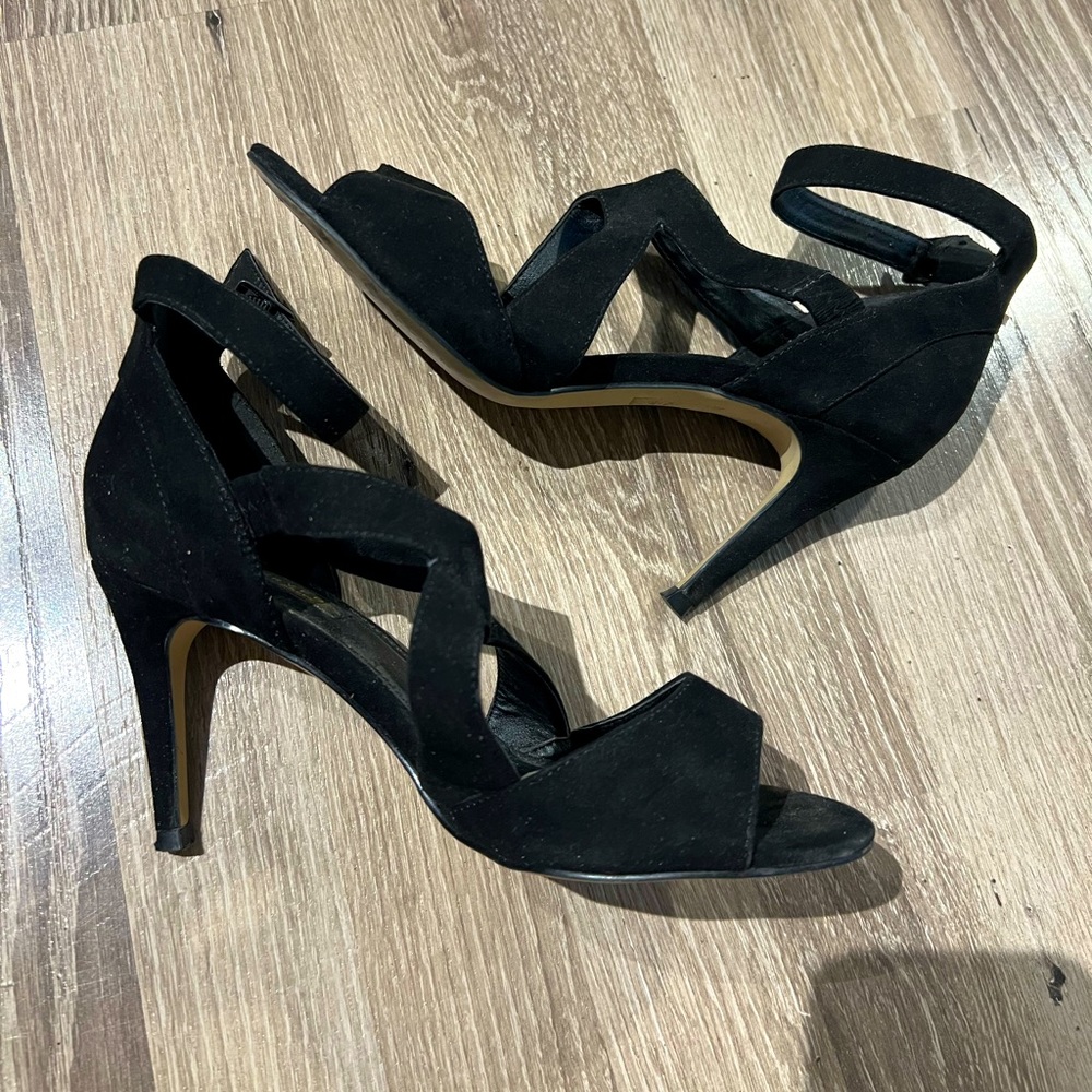 Black stylish Heels